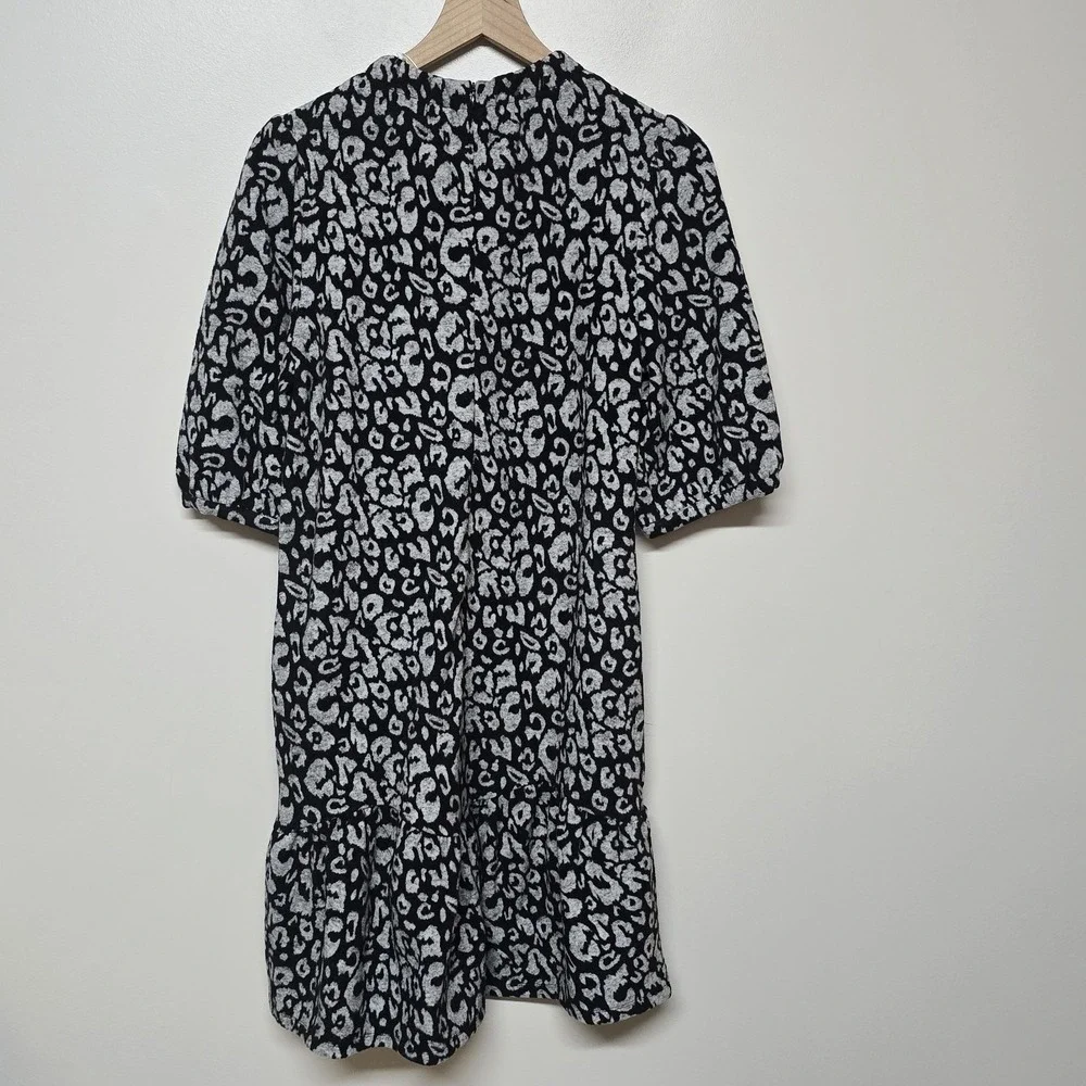 Tyler Boe Women's Short Shift Dress Leopard Print Half Sleeve Ruffle Hem Sz S‎